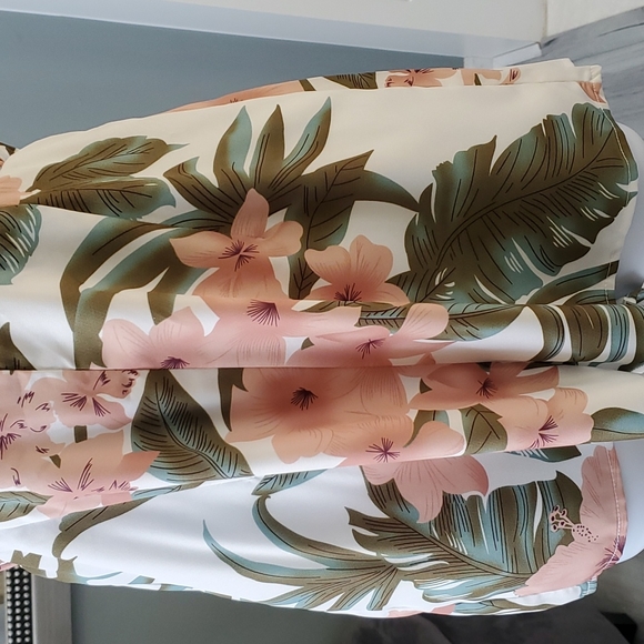 BEAUTIFUL SHEIN SUMMER ROMPER - Picture 3 of 6